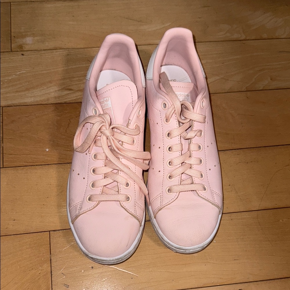 Women's Pink Sneakers